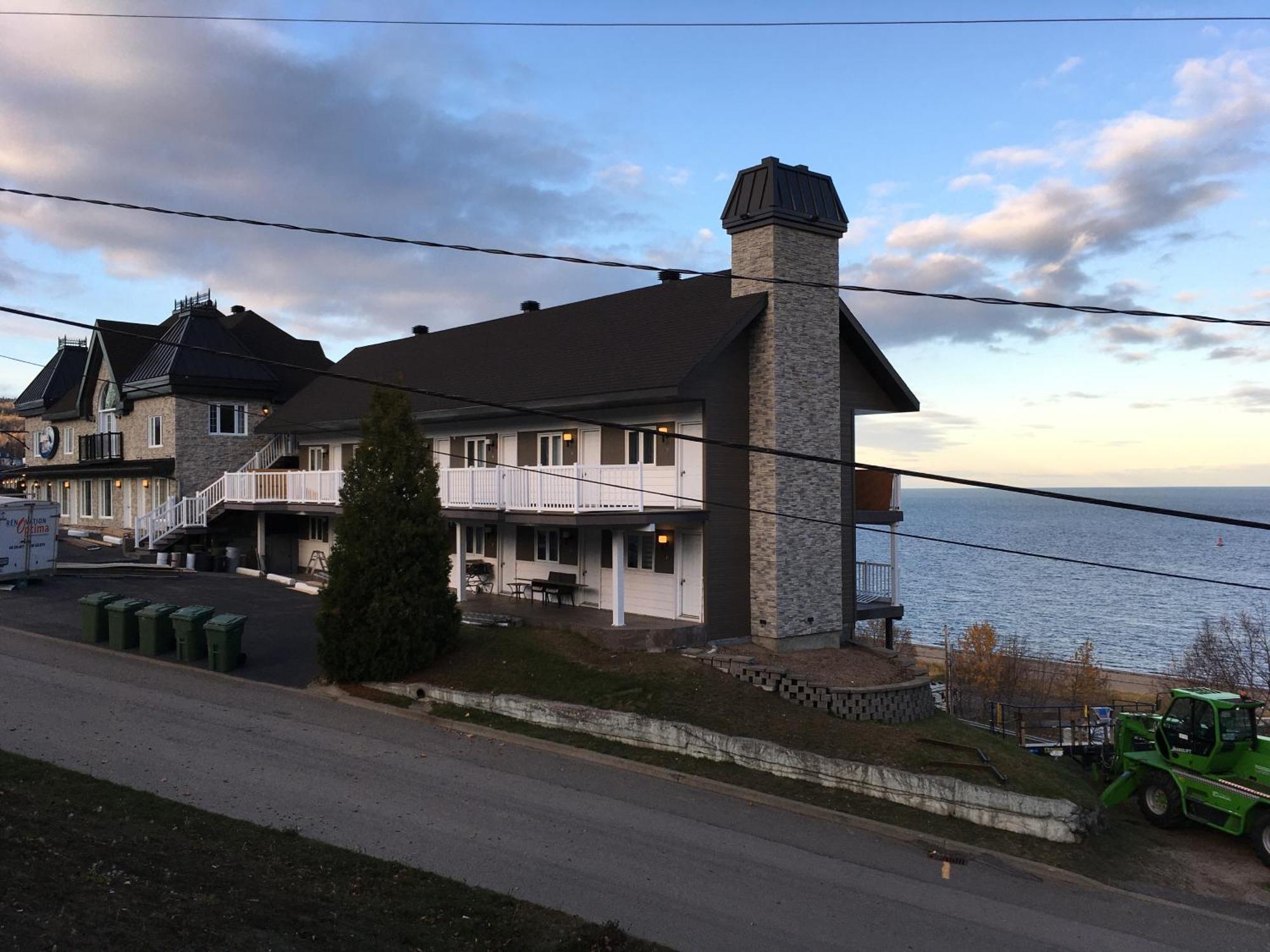 Motel Vue Belvédère Saint-Siméon Extérieur photo