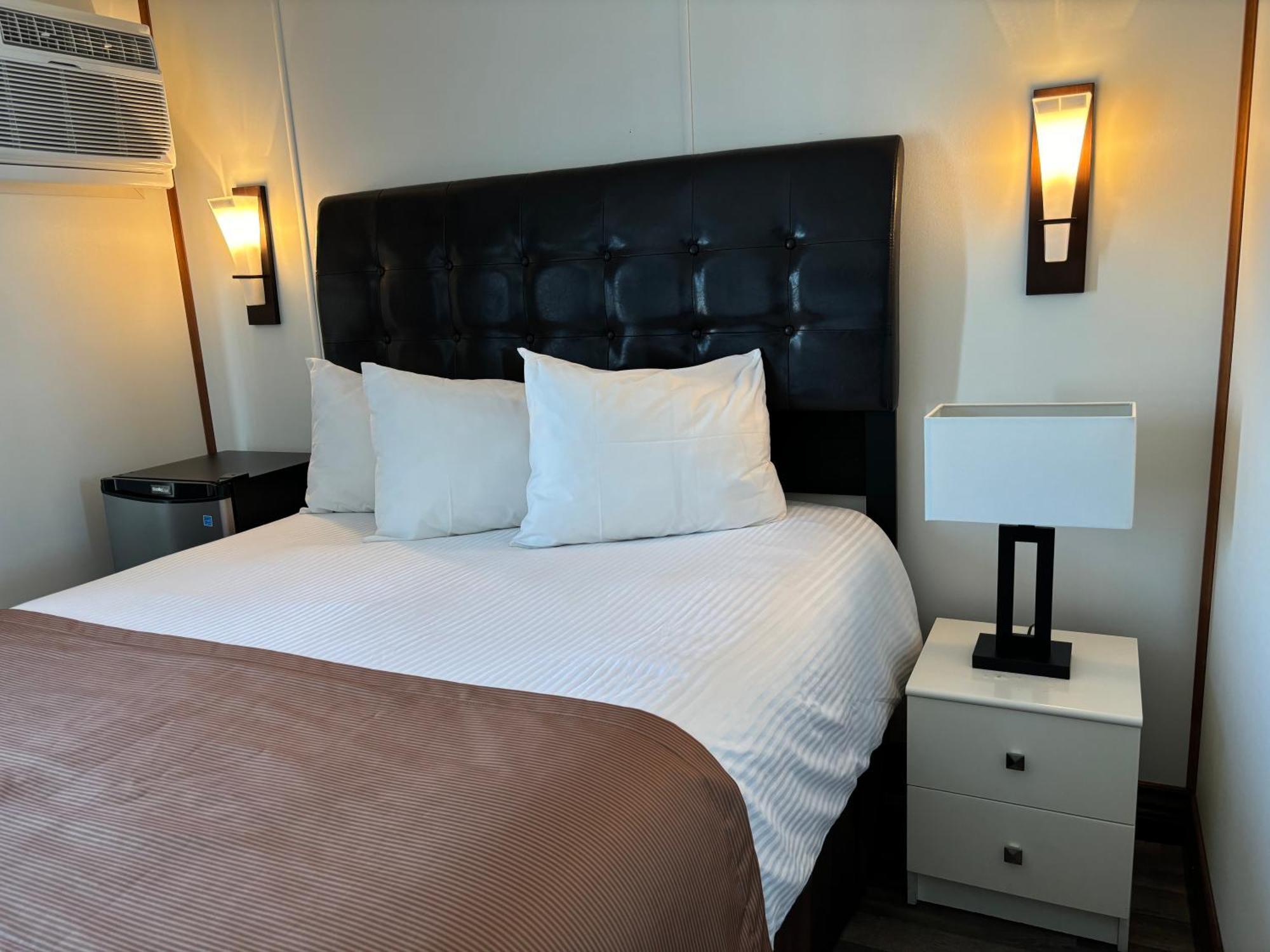 Motel Vue Belvédère Saint-Siméon Extérieur photo
